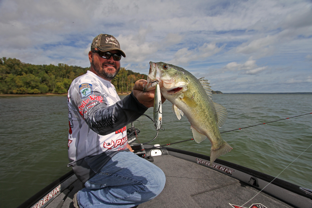 Bass Fishing: Tactics for Making the Most of the Fall Drawdown