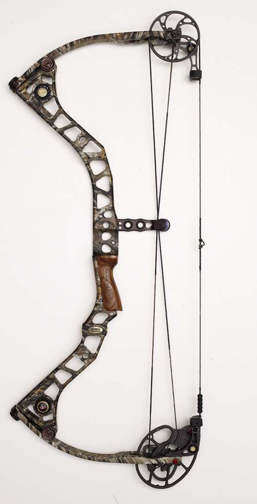 <strong>Mathews Reezen 6.5</strong> <strong>__</strong> <strong><em>Overall Rating:</em></strong> 3 1/2 stars <strong>What's Hot:</strong> The Reezen was the second-fastest bow in the field, at 331.5 fps. Impressively, that speed is achieved with a single-cam eccentric system. Beyond that, the limb pockets are the cleanest on the market, and their fit-and-finish is first-rate. The string suppressors with harmonic dampers (a trademark of Mathews bows) are a welcome feature, providing much-needed vibration damping (57.88 m/s^2). <strong>What's Not:</strong> Three out of four panel members found the Reezen a bit top-heavy and noted its short valley. <strong>Bottom Line:</strong> Another quality piece from a perennial industry leader in design and product execution. <strong><em>($869)</em></strong> <strong>__</strong> **<em>Report Card</em> ** <strong>Performance:</strong> <strong>A+</strong> <strong>Design:</strong> <strong>B</strong> <strong>Noise:</strong> <strong>B</strong> <strong>Price/Value:</strong> <strong>B+</strong>