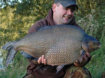 <strong>Common Bream</strong> This world record bream was caught in 2009 in the United Kingdom's Ferry Lagoon gravel pit by Mark McKenna. It weighed 22 pounds, 9 ounces and measured 34 inches long.