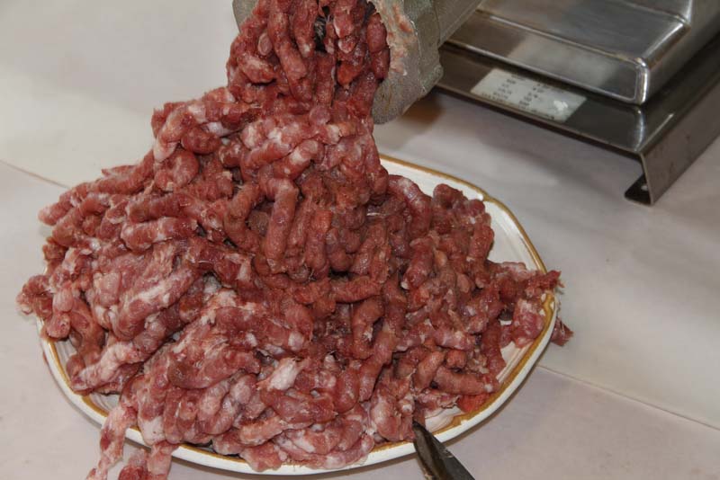To get a better blend in the finished product, alternate pieces (types) of meat while grinding. I prefer my breakfast sausage coarse and grind it only once. Summer sausage/salami should be ground once, seasoned and then ground a second time.