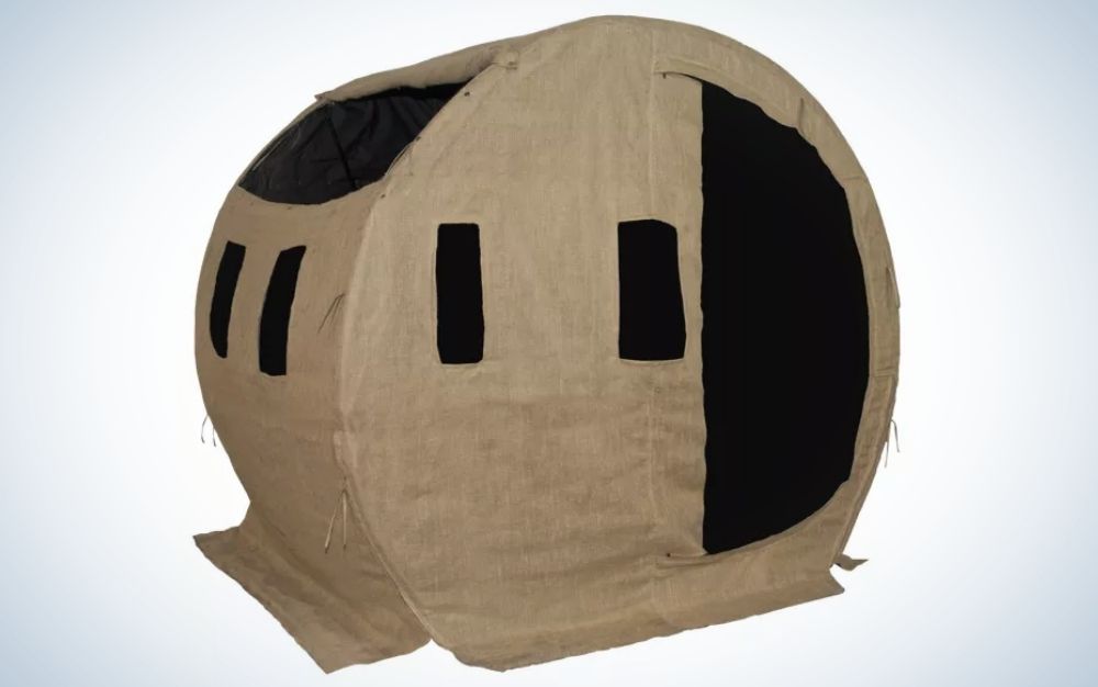 Bale ground blind for duck or deer hunting