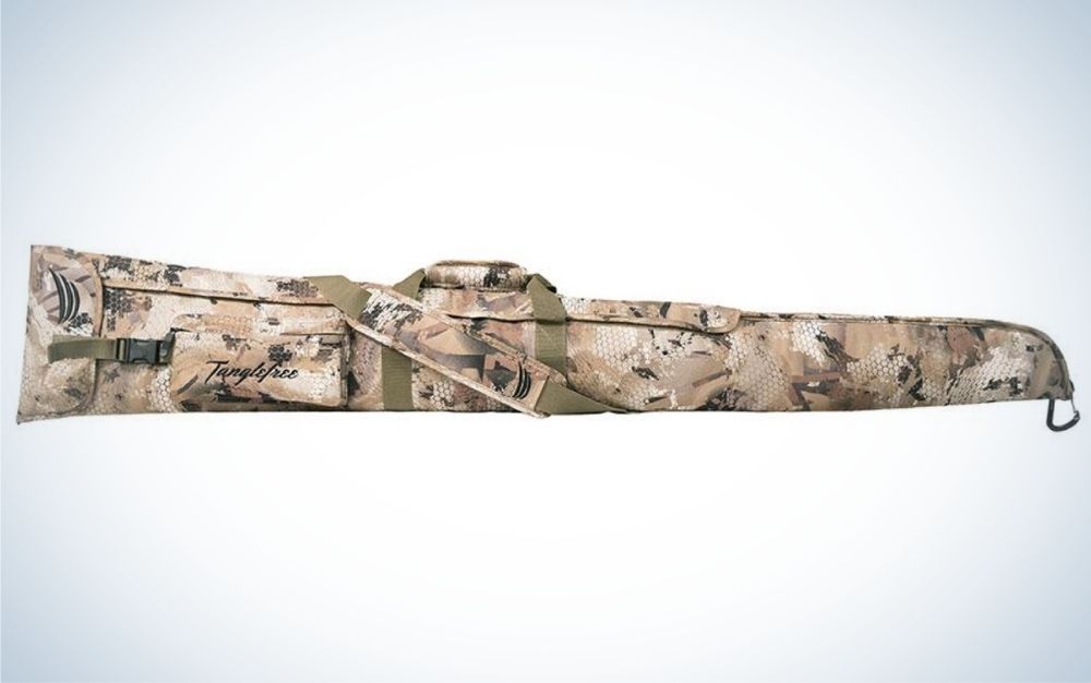 Camo pattern, adjustable shoulder strap floating gun case