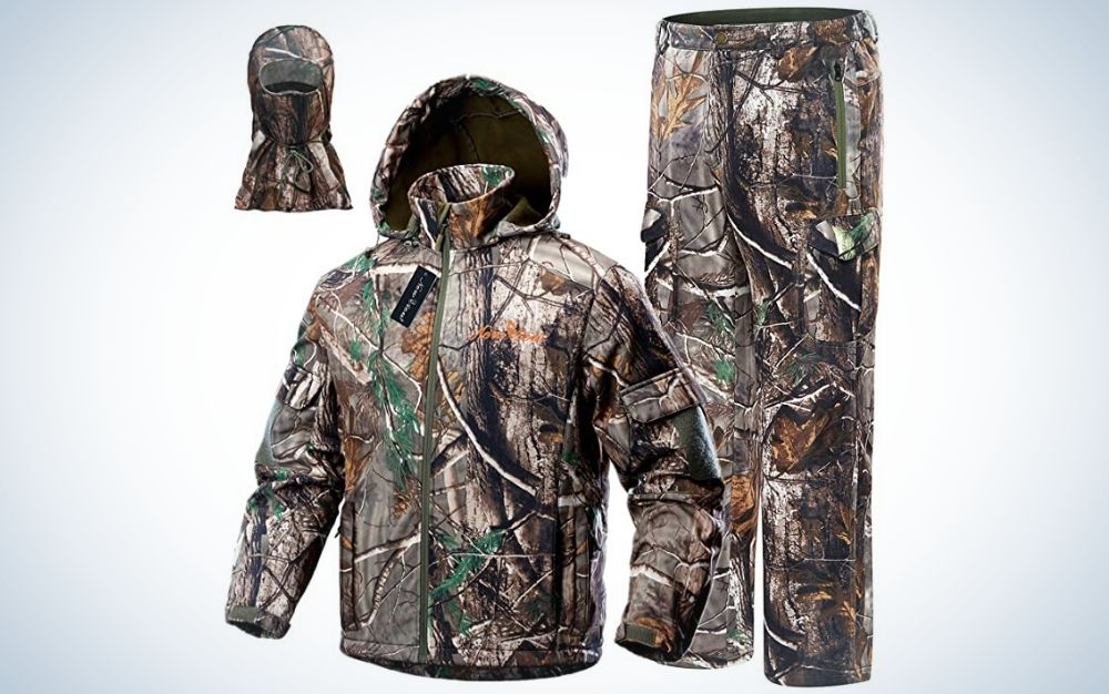 Camo leaf, hunting camo clothes for men including jacket, pants, and mask