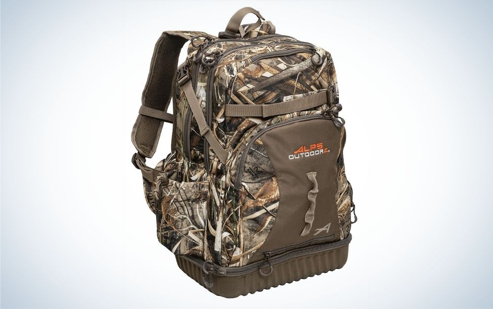 Alps Outdoor Z is our pick for best hunting backpack.
