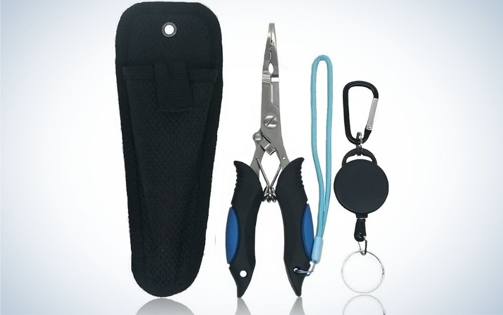 Amoygoog Stainless steel pliers s our pick for best fishing pliers.