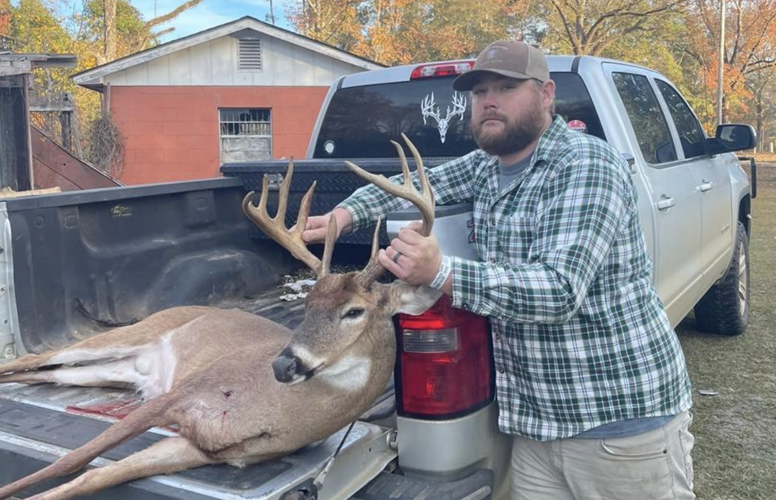 A hunter gored by a big 10-pointer got his buck in the end.