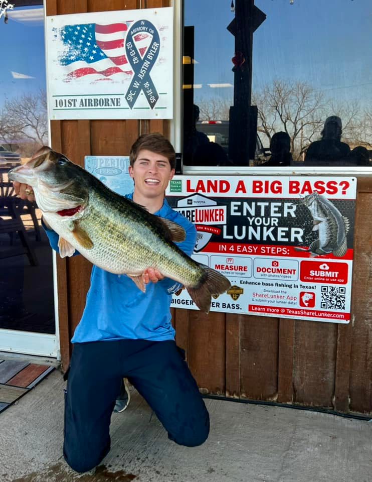 The 2022 Texas ShareLunker Program season started off hot! O.H. Ivie picked up where it left off last year with this 14.48 pound fish. 