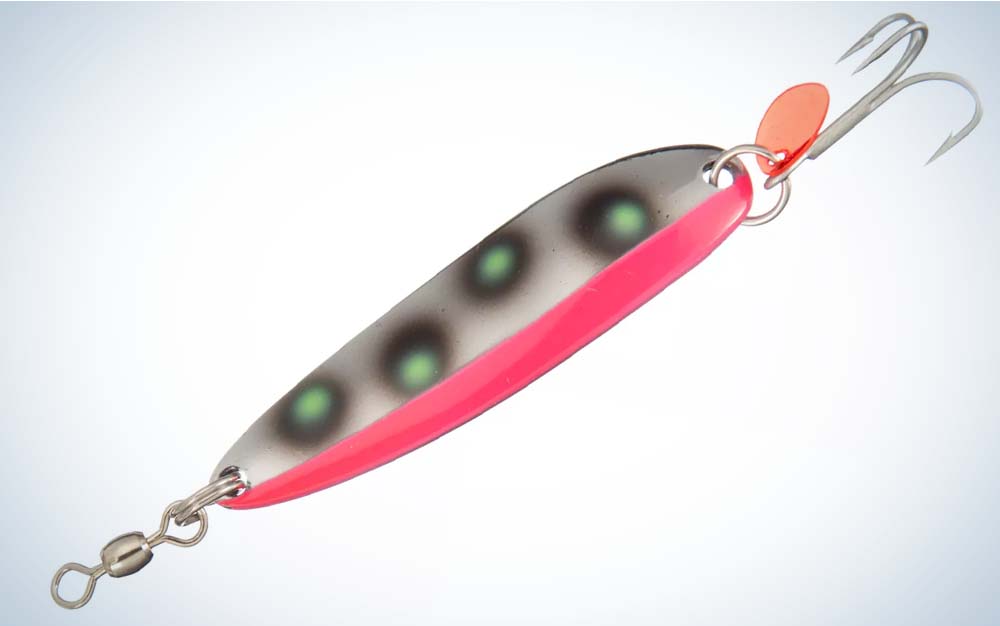 A grey and pink best saltwater lure