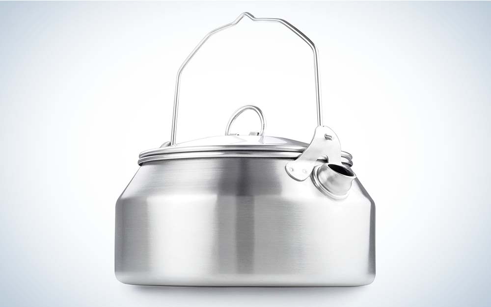 A compact kettle that works well on both two-burner stoves and open flames.