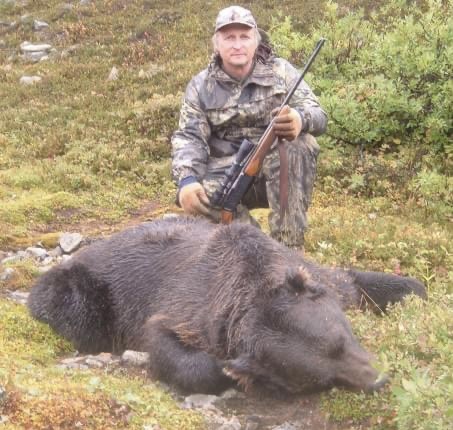 Grizzly Bear taken with Browning BAR in 7mm Rem Mag