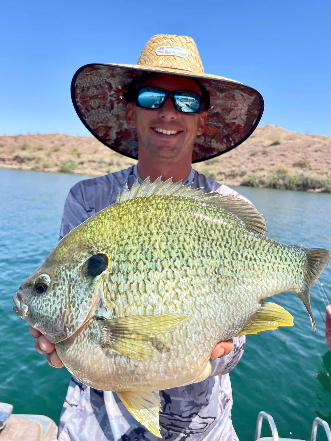 Fisherman Catches Giant 5-Pound Redear Sunfish on Lake Havasu