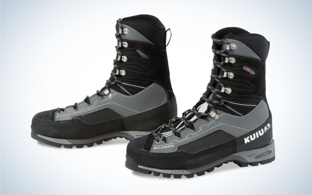 Excellent traction and ankle support for the steepest, roughest conditions.