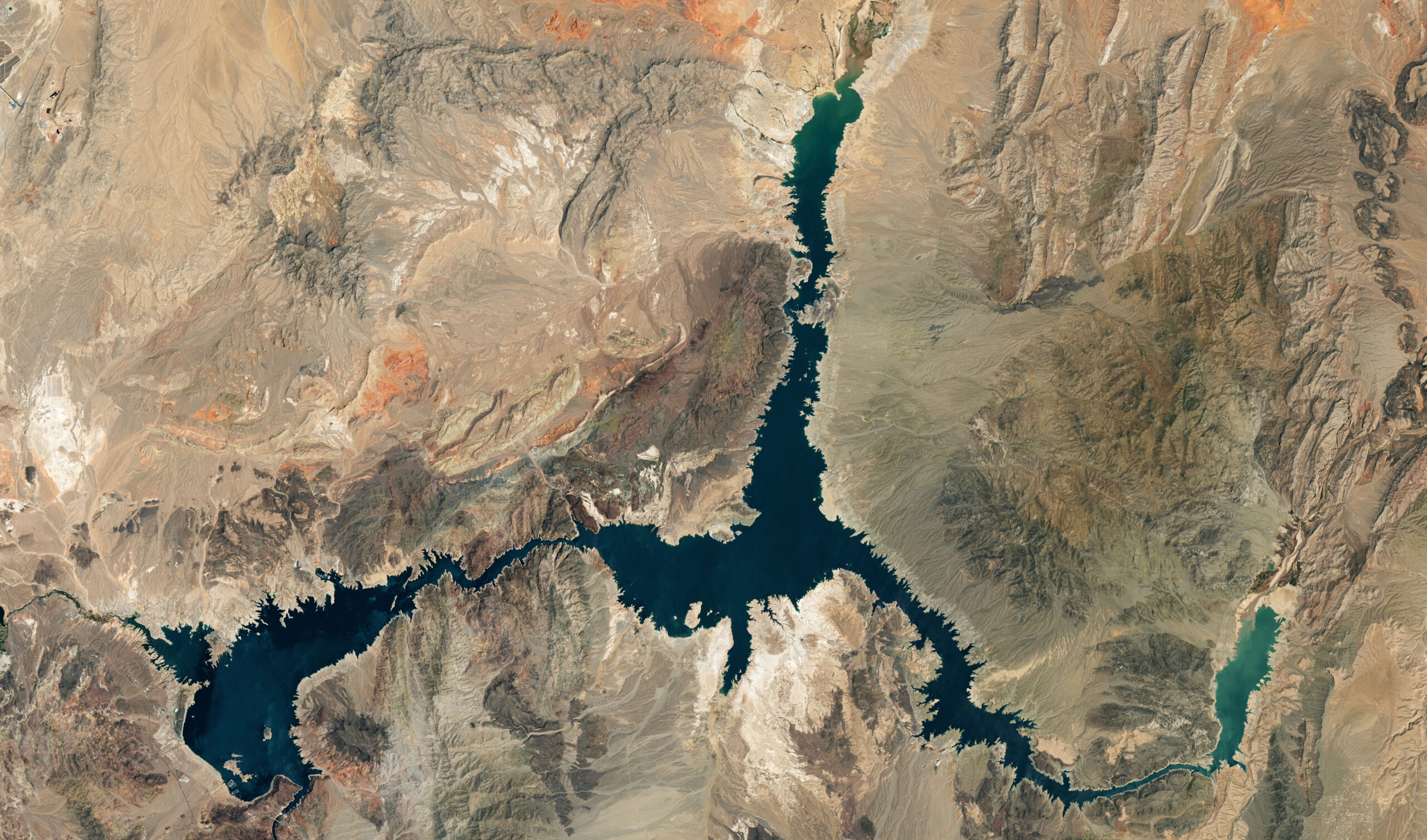 Lake Mead satellite images showing water level