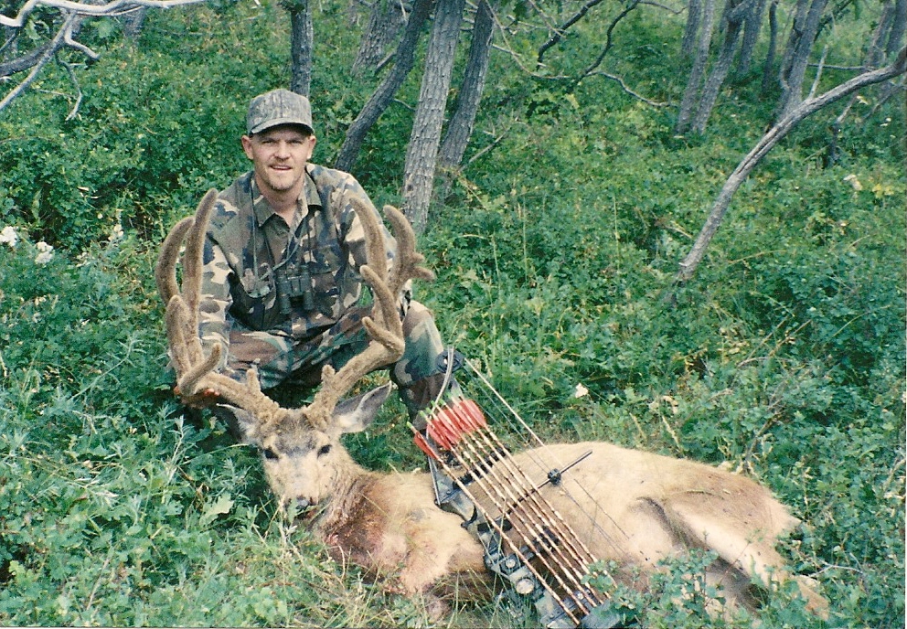 Western mule deer bow hunter.