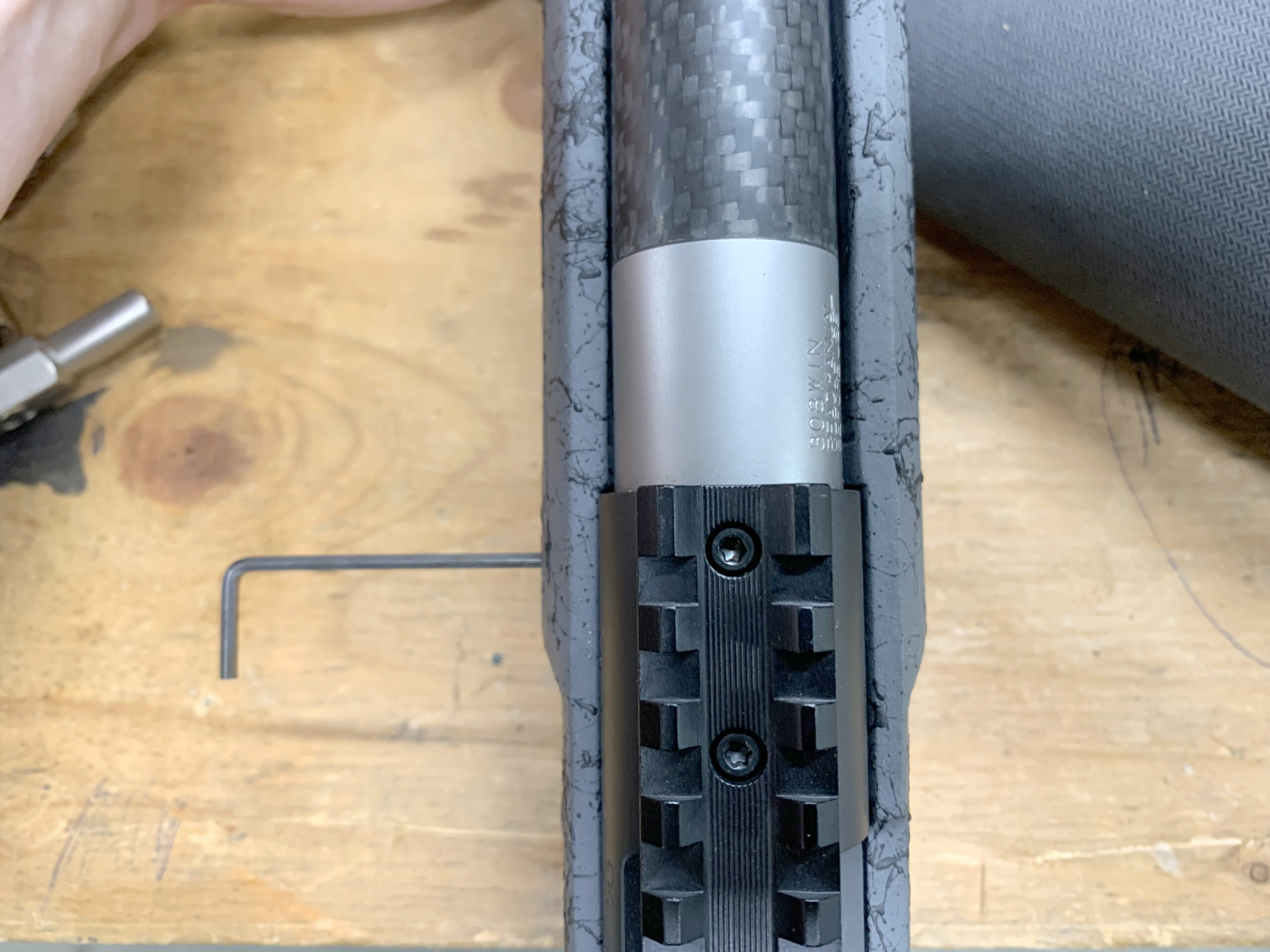 Barrel-centering screws on the Howa M1500 HS Carbon