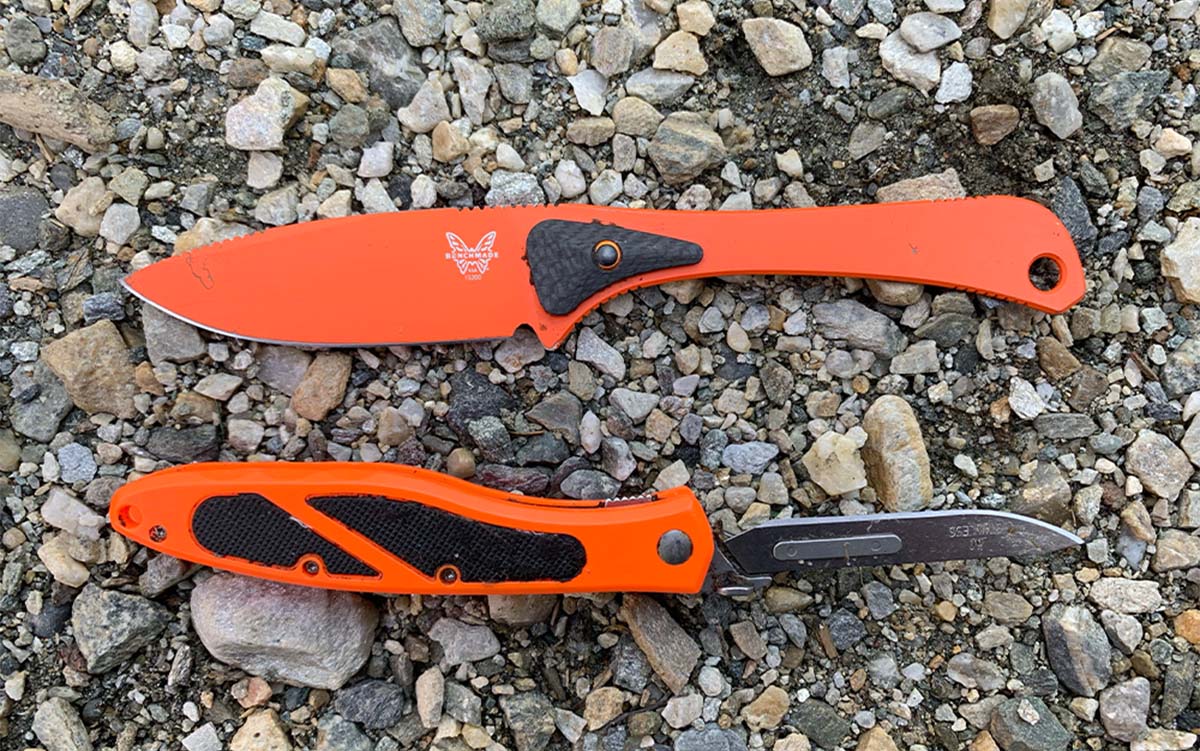What’s Better, Replaceable or Fixed Blade Hunting Knives?