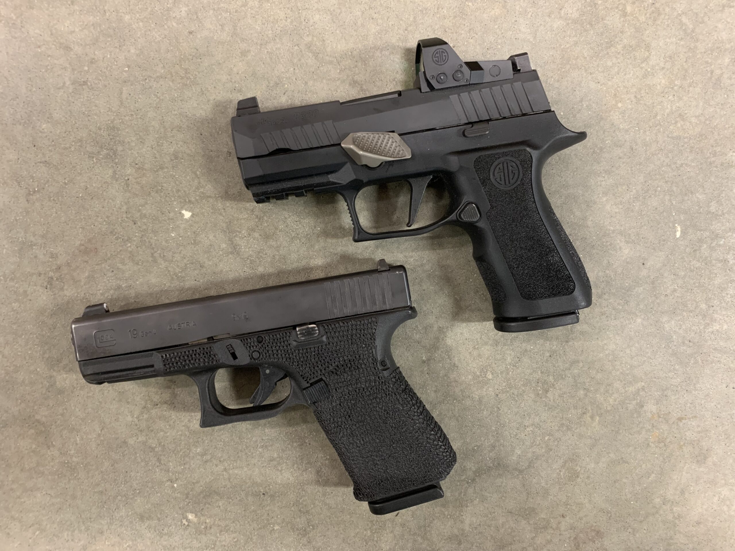 Sig P320 XCompact RXP and Glock G19