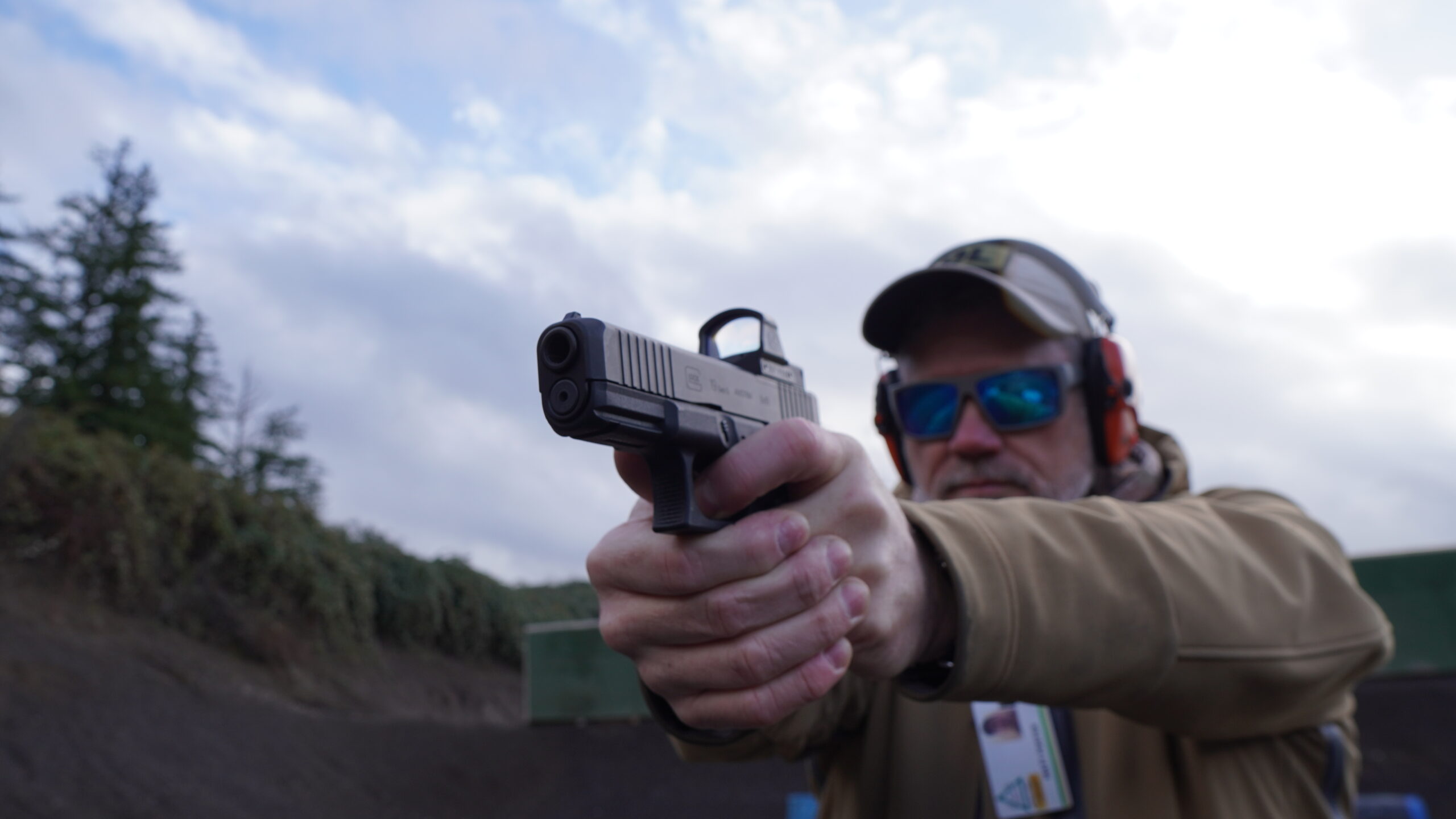 The author testing a Glock G19 MOS.