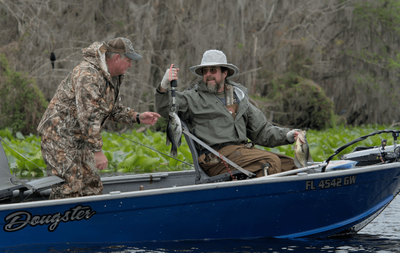 Watch Two Old-School Crappie Fishermen Win a Pro Tournament with Cane Poles and No Electronics