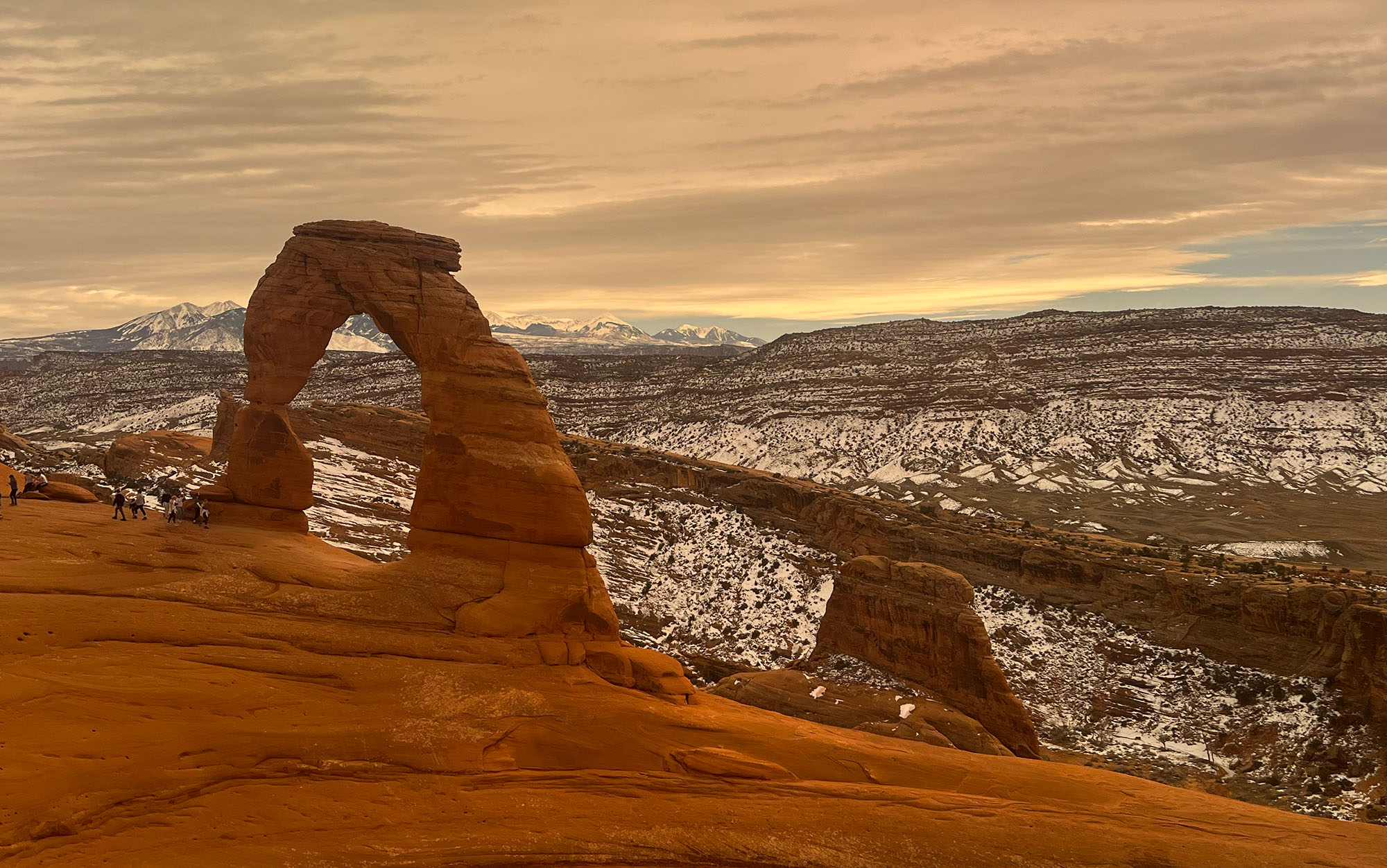 Delicate arch viewed through Cheyenne lens.