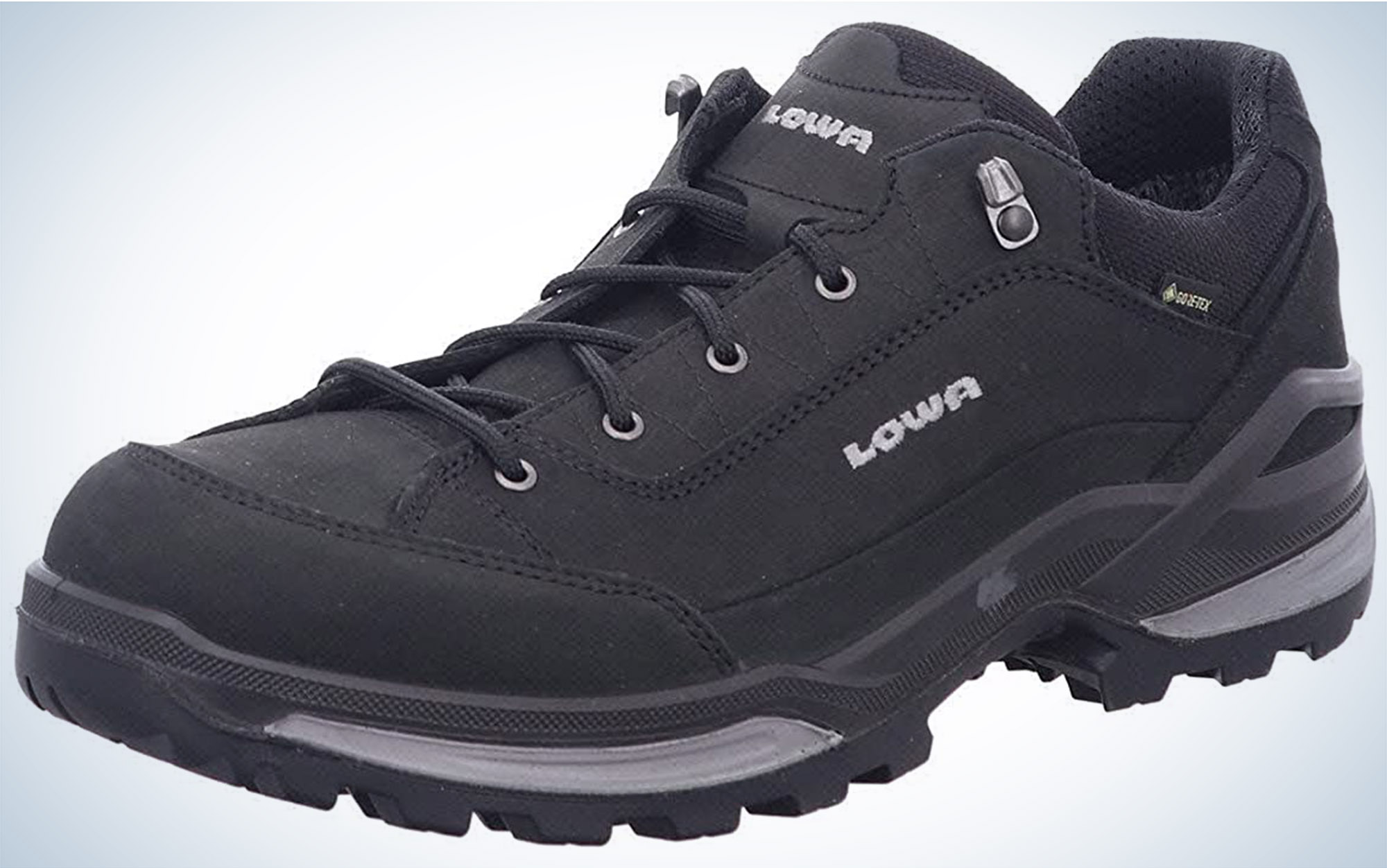 We tested the Lowa Renegade GTX Mid.