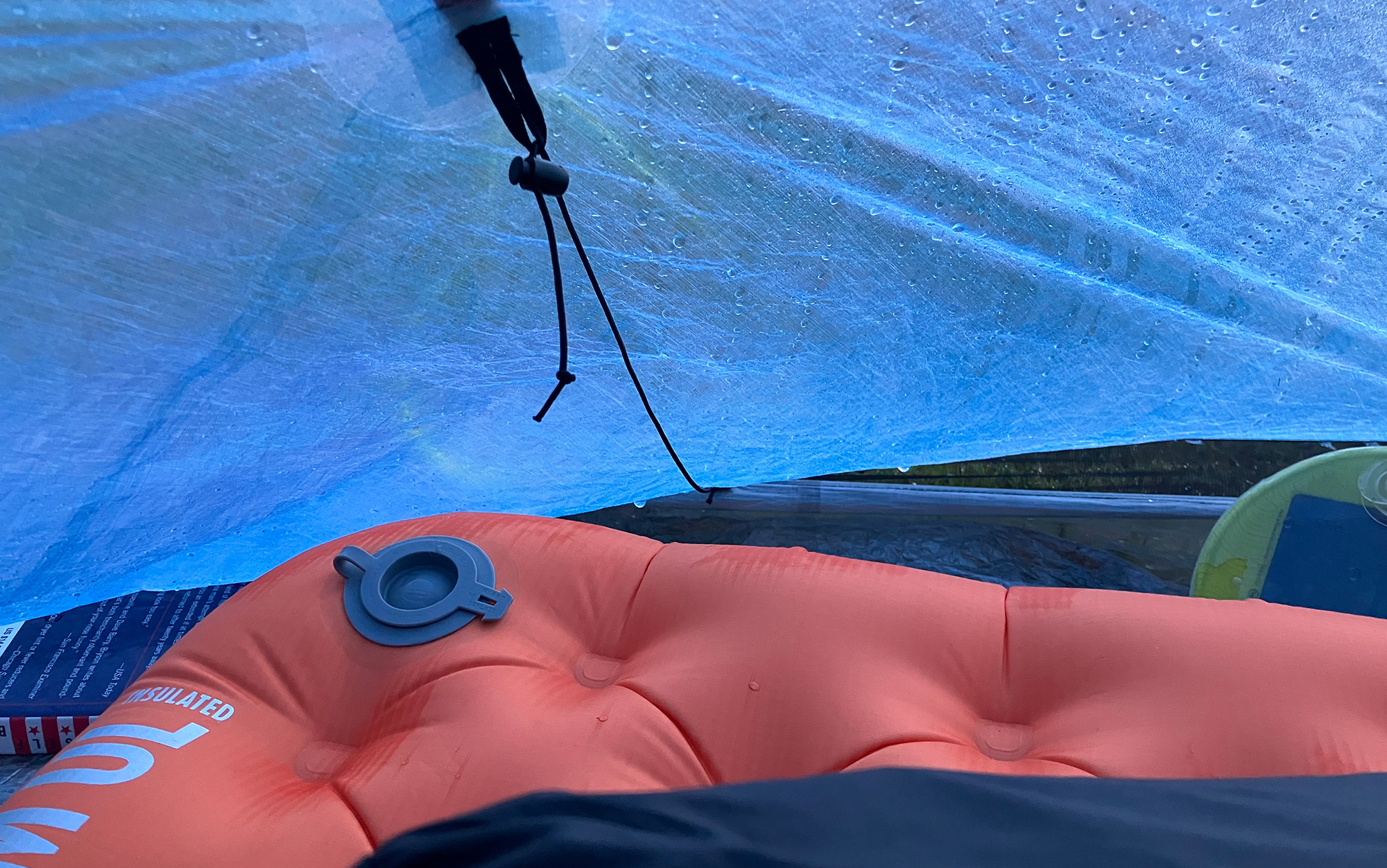 One of the biggest issues with incorrectly pitching the Zpacks Solo Plex is that it cuts down on your usable floor space. In the extreme condensation of the Oregon Coast, that meant our testerâs head and sleeping bag were both wet when she woke up in the morning.