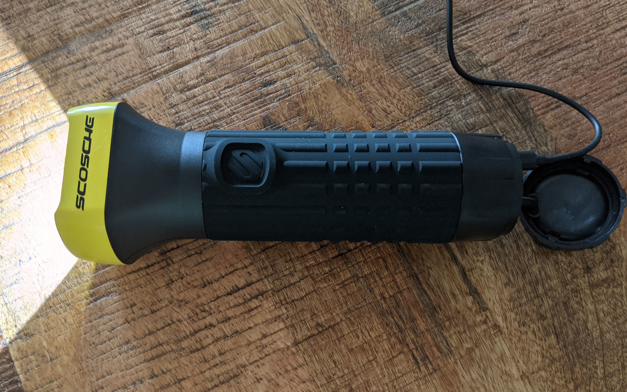 The Scosche Powerup 600 Torch is the best rechargeable flashlight for cars.