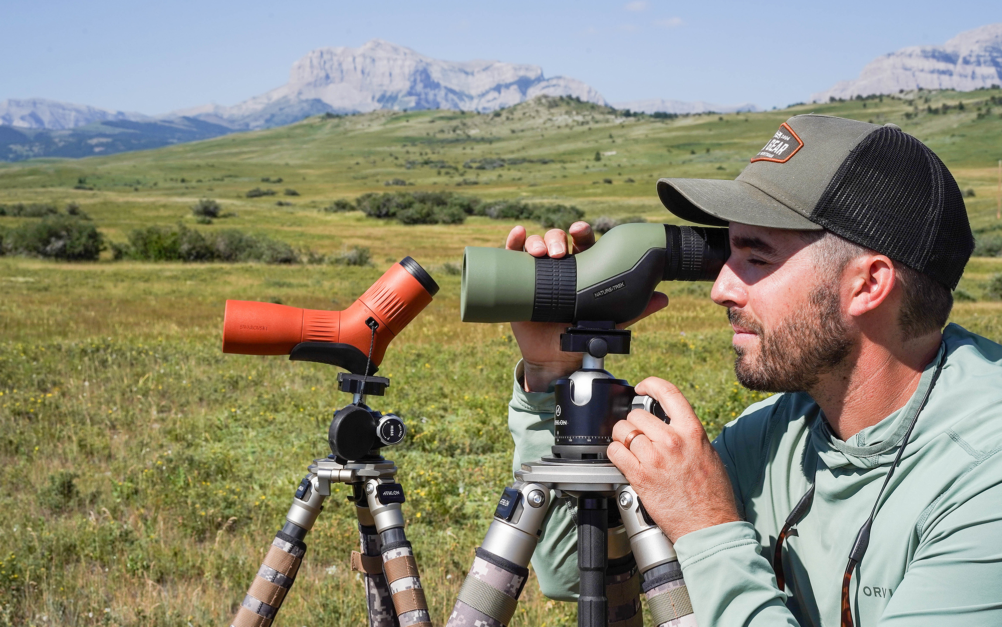 Tester compares compact spotting scopes.