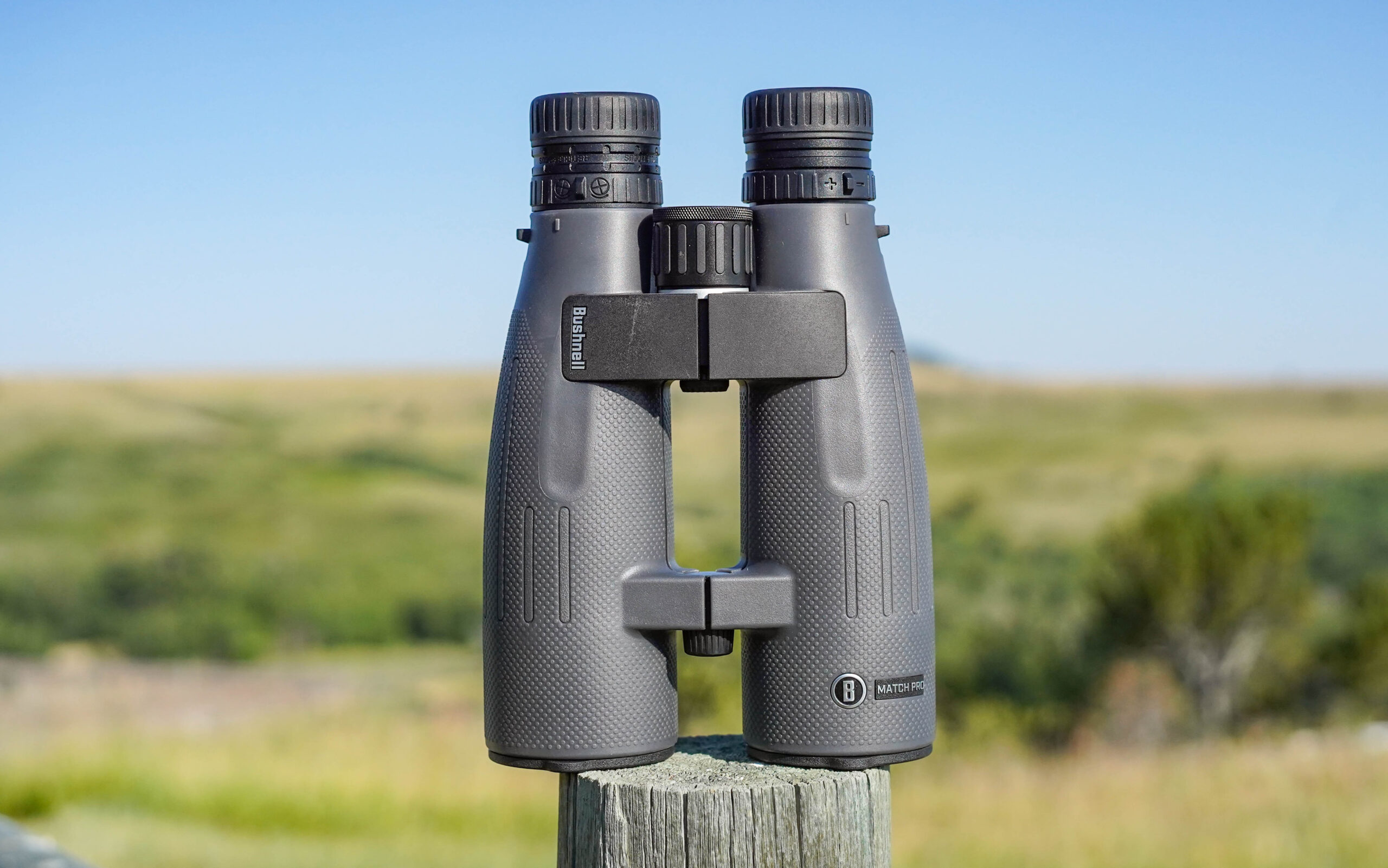 The Busnell Match Pro binoculars have a rangefinding reticle.