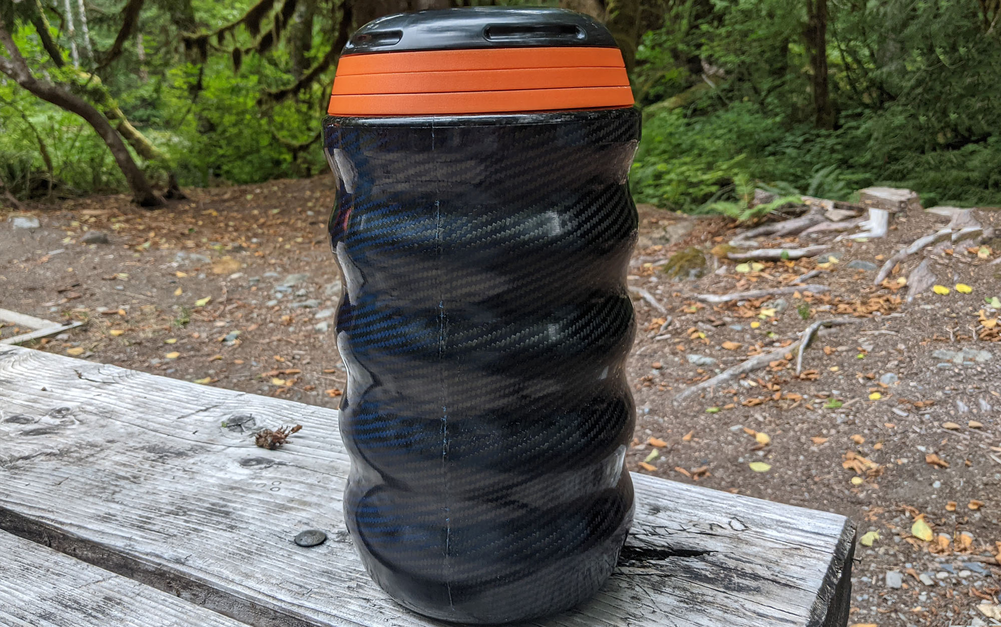 We tested the Grubcan Carbon 6.6.