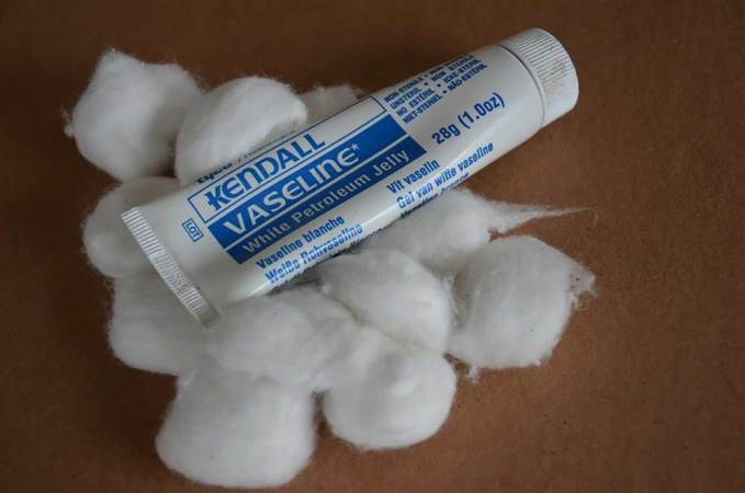 8 Ways Cotton Can Actually Help You in a Survival Situation