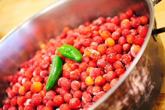 A Recipe for Wild Berry Gummy Fruit Snack Squares