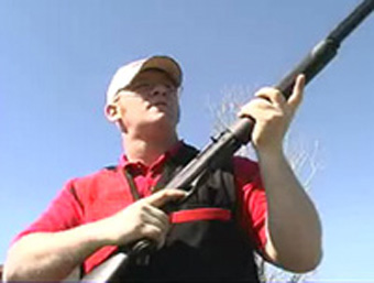 VIDEO: Extreme Shotgunning