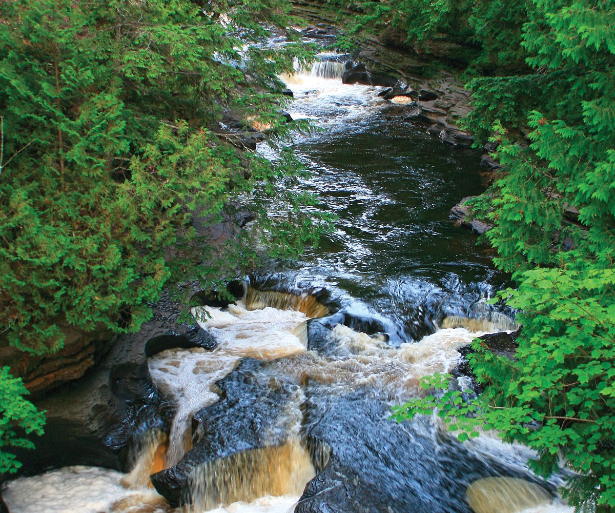 wilderness fishing destinations, fishing away from crowds, out-of-the way fishing spots, fishing off the beaten path, smallmouth bass, largemouth bass, brook trout, brookies