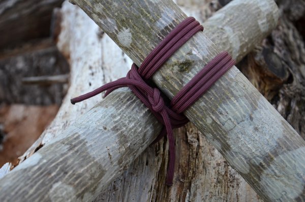 How to Tie a Square Lashing—and 5 Survival Uses for This Knot
