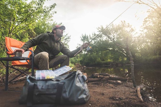bank fishing with ol guide life chair