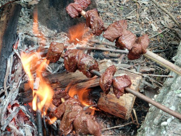 Survival Skills: 5 Easy Ways to Cook a Campfire Feast