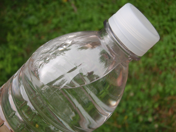 3 Ways To Disinfect Water In a Plastic Bottle to Make It Potable