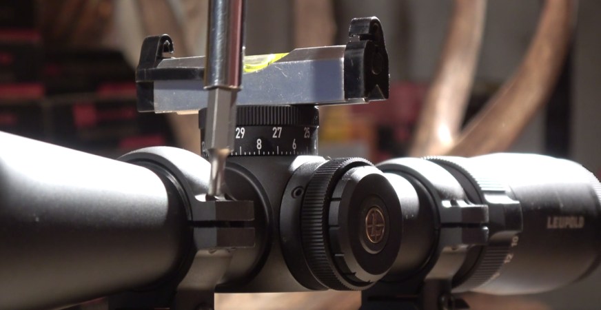 Video: How to Mount a Riflescope with Perfectly Vertical Crosshairs