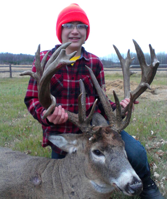 Twelve-Year-Old Kid Shoots Monster Nontypical Buck in Minnesota