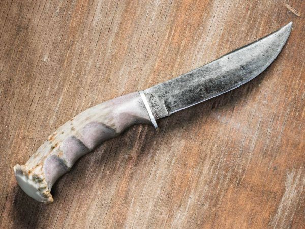 How to Make a Custom Antler-Handle Knife