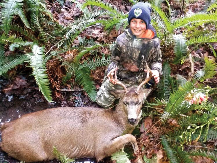 deer of year buck hunting