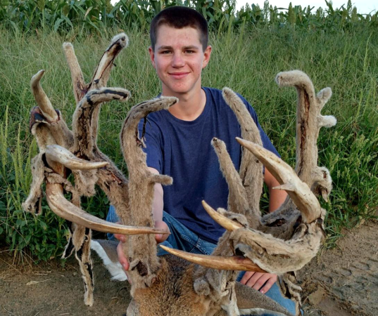 Big Buck: Kansas Teen Kills Giant 230-Inch Nontypical Half-Velvet Whitetail