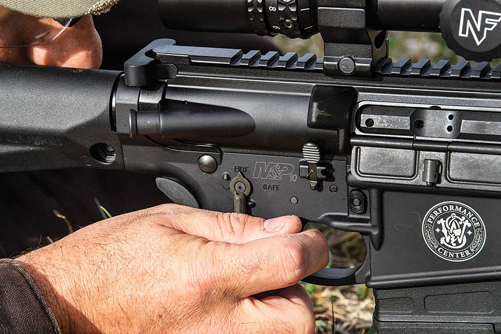 AR rifle pistol grip