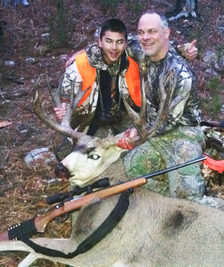 Record Quest: Father-Son Team Takes Monster Washington Mule Deer