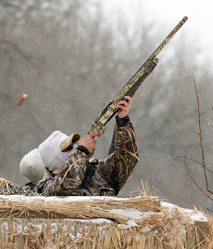Wingshooting: Tips for Crumpling Late-Season Ducks
