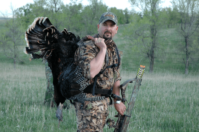 Tips for Bowhunting Spring Turkey Travel Routes