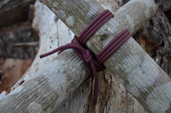 10 Ways to Use Paracord in a Survival Situation