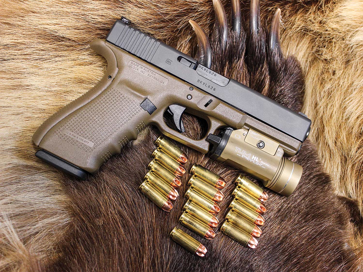 glock 20 10mm handgun