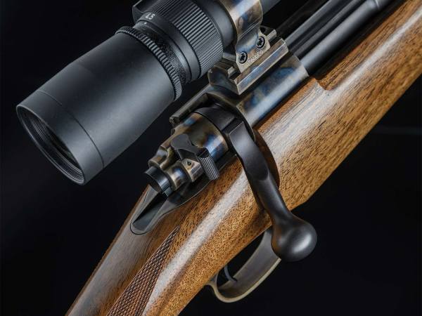 This Custom Hunting Rifle From Dakota Arms is an Old-School Beauty